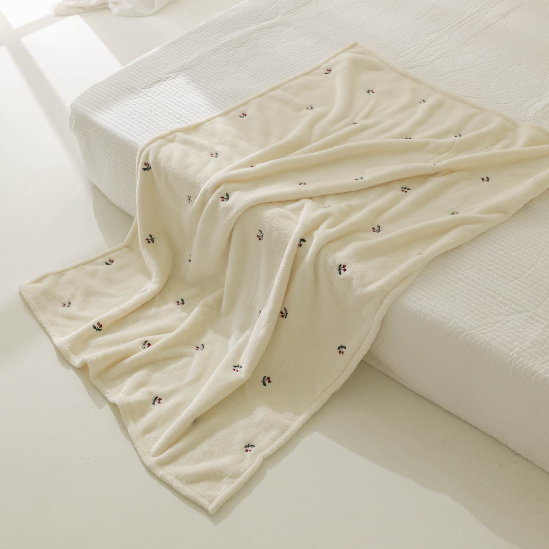 Cherry Cover Blanket · 90x125CM